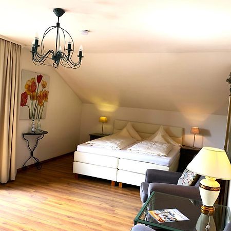 Hotel Garni Bellevue Bad Füssing エクステリア 写真