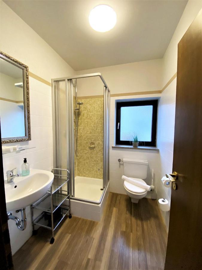 Hotel Garni Bellevue Bad Füssing エクステリア 写真