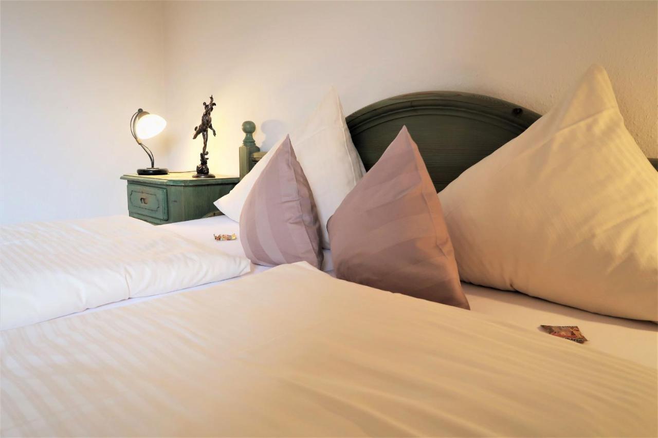 Hotel Garni Bellevue Bad Füssing エクステリア 写真