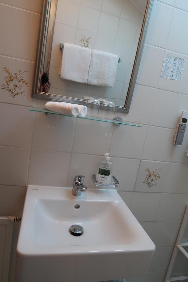 Hotel Garni Bellevue Bad Füssing エクステリア 写真